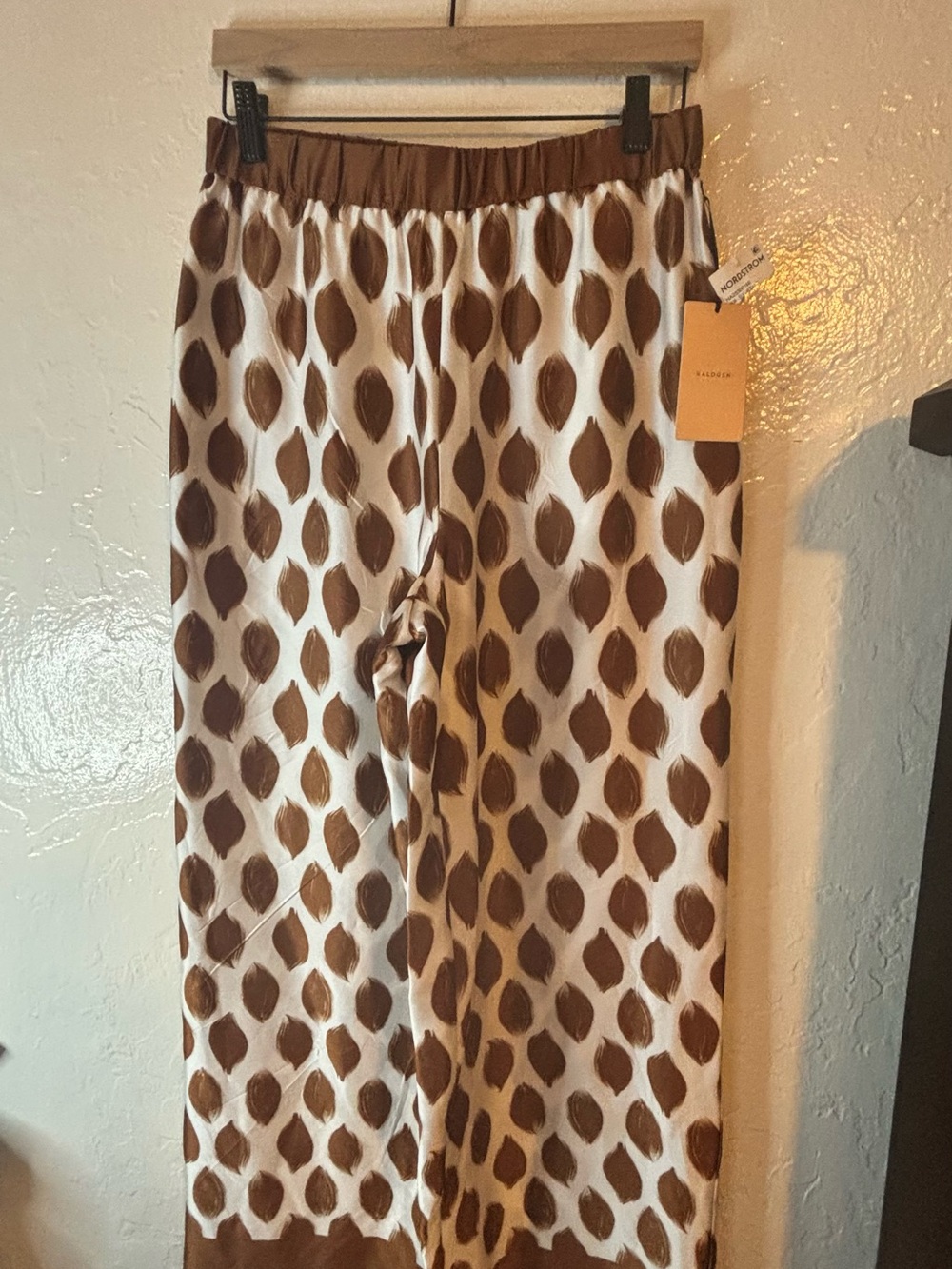Nordstrom Halogen Brown & Cream Leaf-Print Wide Leg Pants - Picture 7 of 9